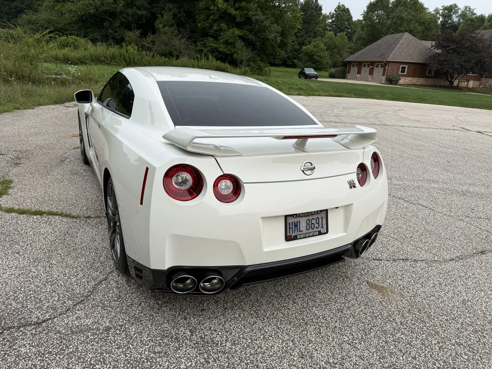 2016 Nissan R35 GT-R Premium - Image 18 of 31