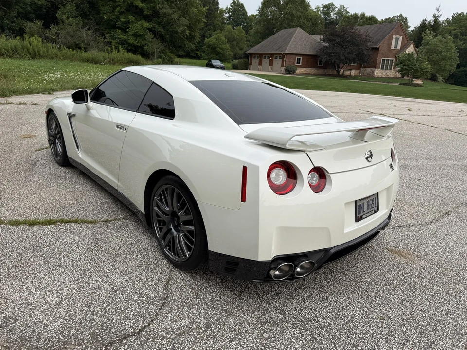 2016 Nissan R35 GT-R Premium - Image 16 of 31