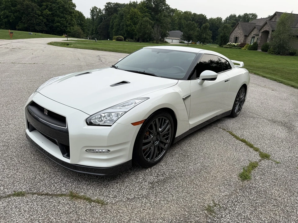 2016 Nissan R35 GT-R Premium - Image 6 of 31