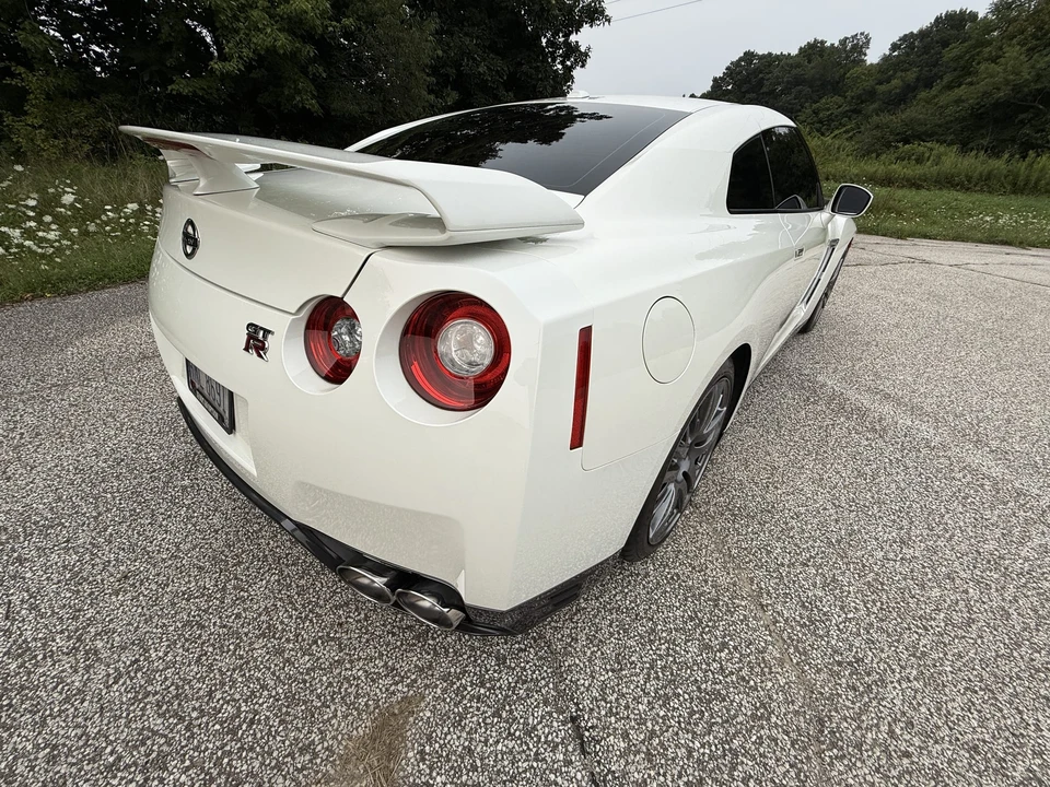 2016 Nissan R35 GT-R Premium - Image 29 of 31