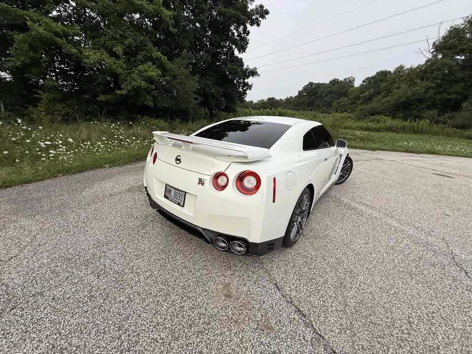 2016 Nissan R35 GT-R Premium - Image 27 of 31