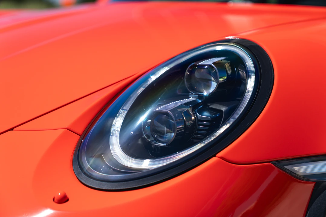 2016 Porsche 991 GT3 RS - Image 27 of 31