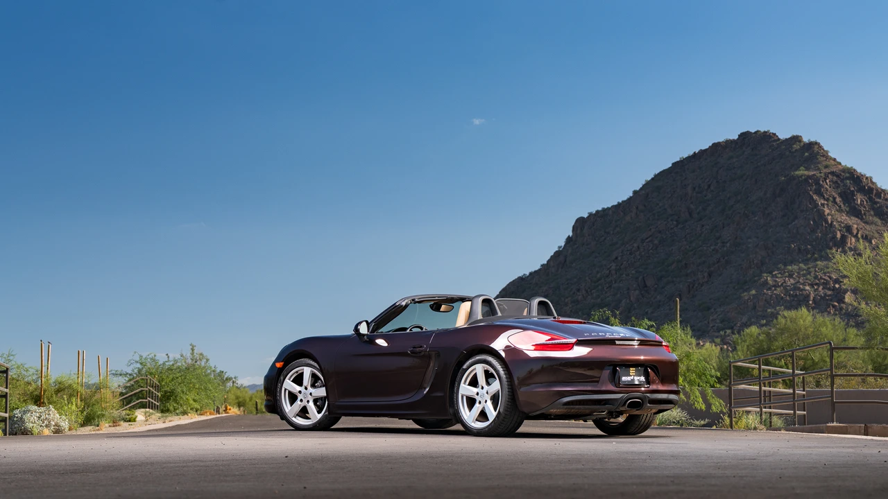 2016 Porsche 981 Boxster - Image 24 of 31