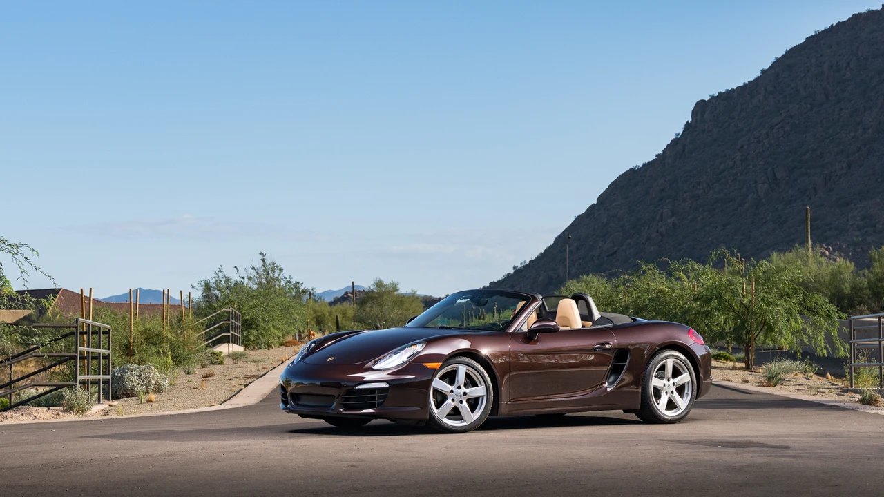 2016 Porsche 981 Boxster - Image 4 of 31