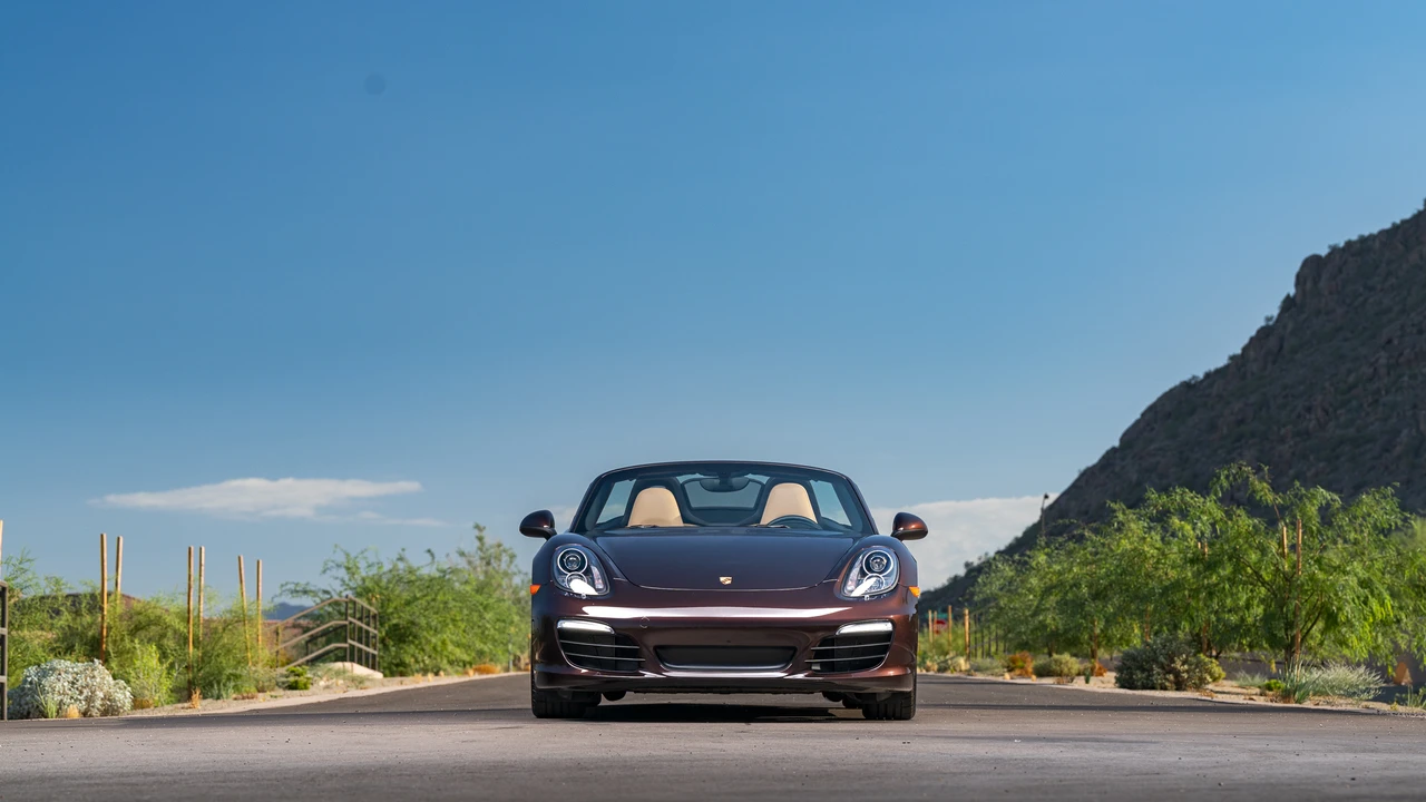 2016 Porsche 981 Boxster - Image 7 of 31