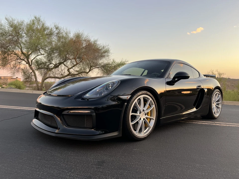 2016 Porsche 981 Cayman GT4 - Image 3 of 31
