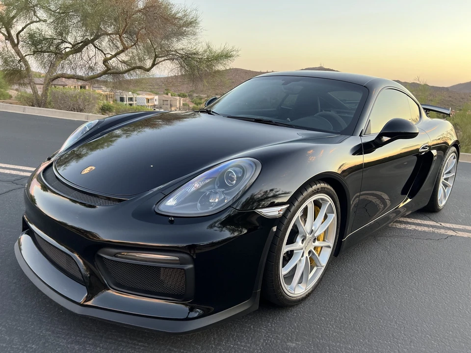 2016 Porsche 981 Cayman GT4 - Image 4 of 31