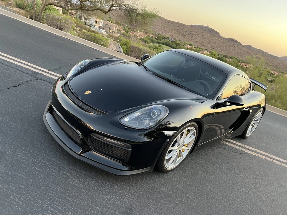 2016 Porsche 981 Cayman GT4 - Image 5 of 31