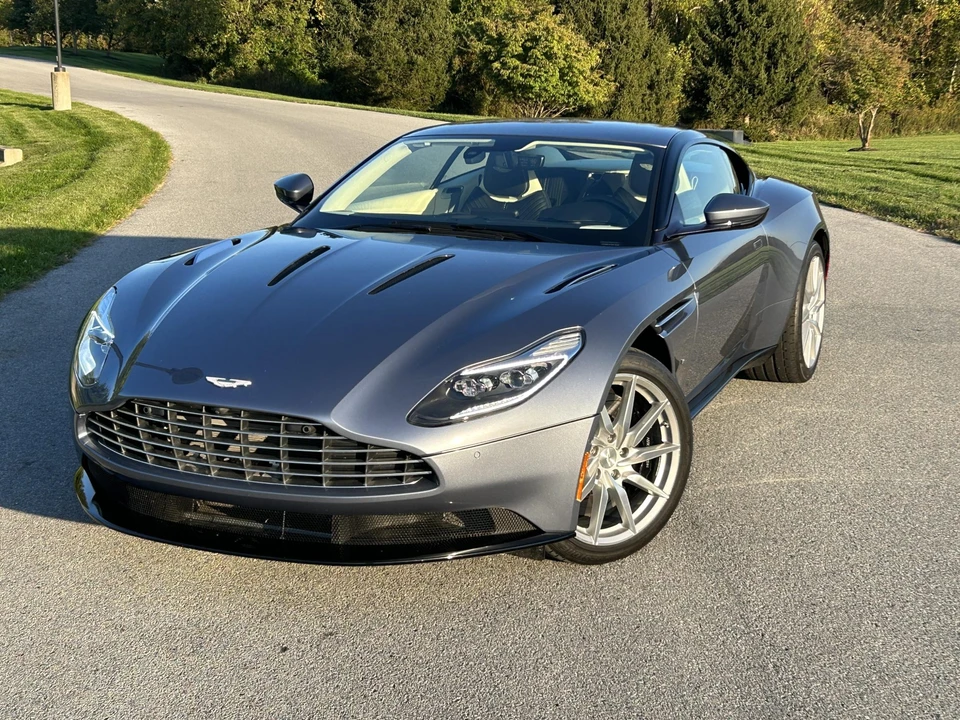 2017 Aston Martin DB11 V12 - Image 2 of 31