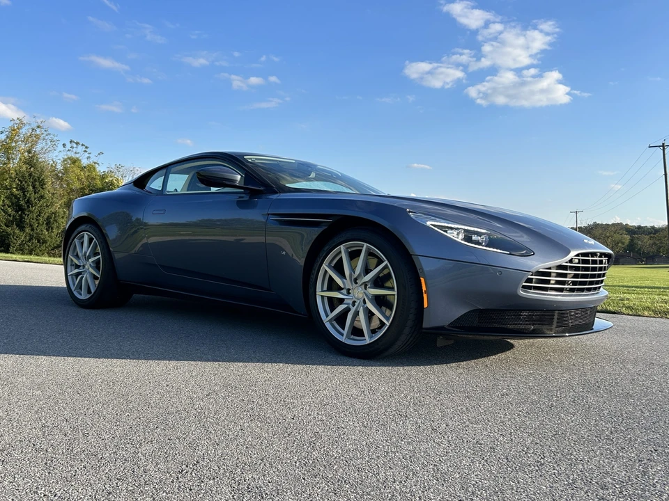 2017 Aston Martin DB11 V12 - Image 31 of 31