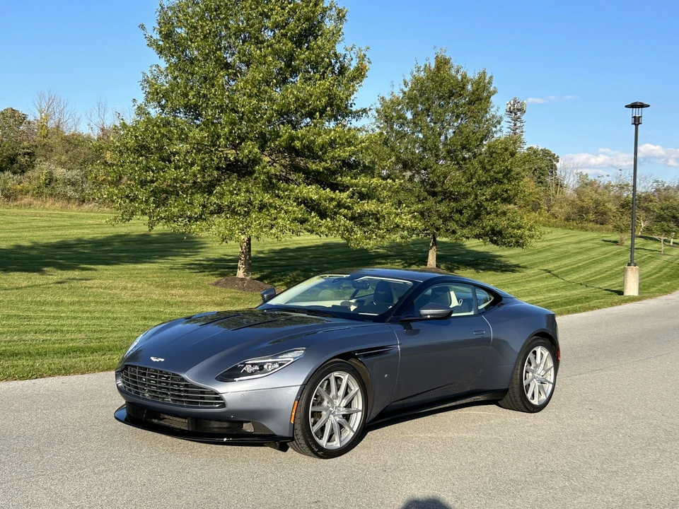 2017 Aston Martin DB11 V12 - Image 8 of 31