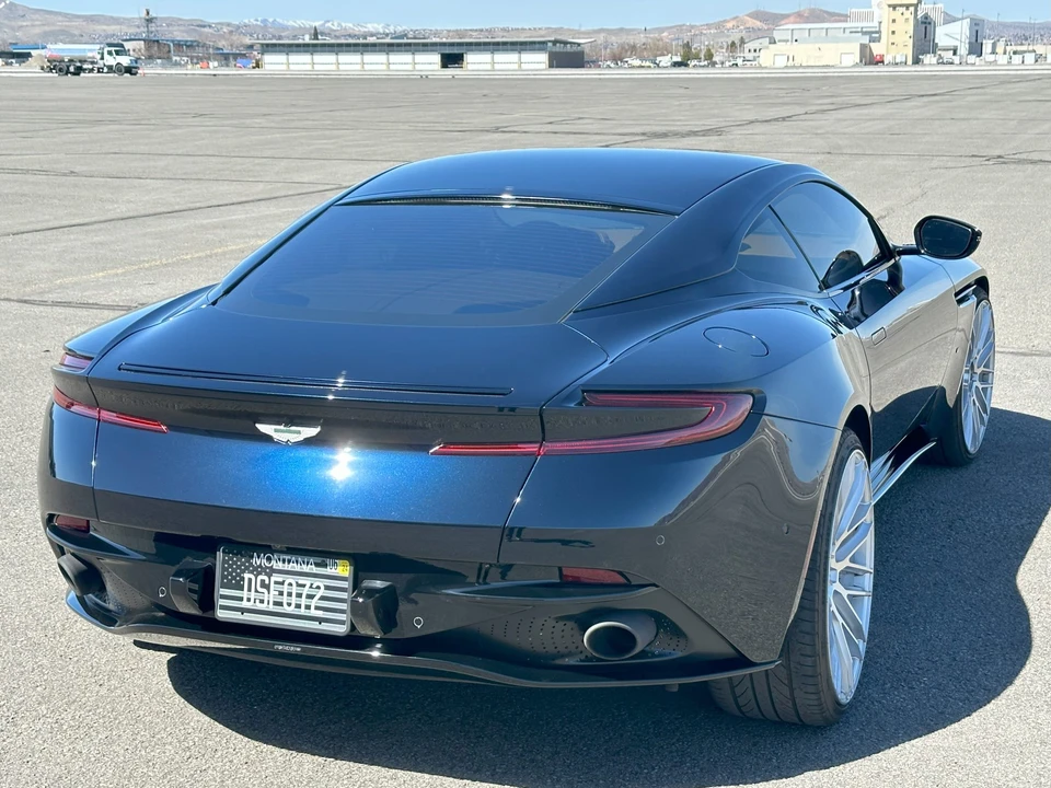 2017 Aston Martin DB11 V12 - Image 14 of 31