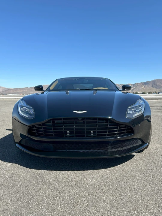 2017 Aston Martin DB11 V12 - Image 24 of 31