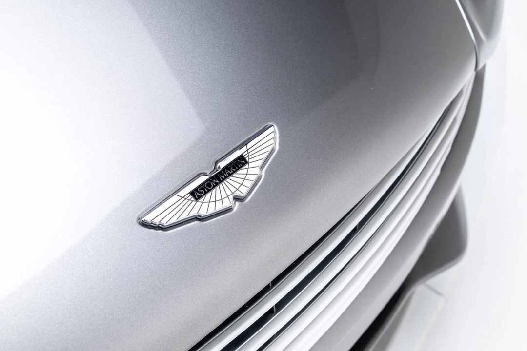 2017 Aston Martin Vanquish 2nd Gen - Image 25 of 31