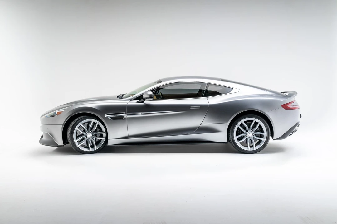 2017 Aston Martin Vanquish 2nd Gen - Image 9 of 31