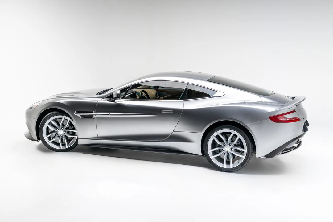 2017 Aston Martin Vanquish 2nd Gen - Image 10 of 31