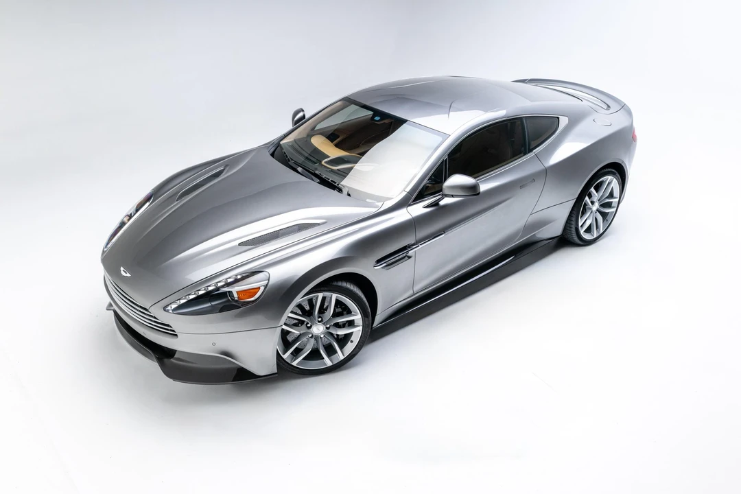 2017 Aston Martin Vanquish 2nd Gen - Image 7 of 31