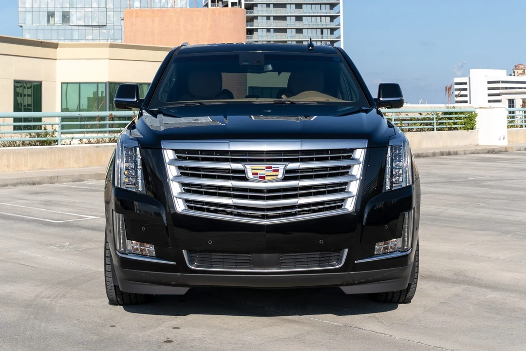 2017 Cadillac Escalade 4th Gen - Image 8 of 31