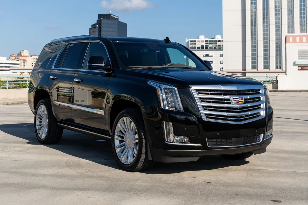 2017 Cadillac Escalade 4th Gen - Image 7 of 31