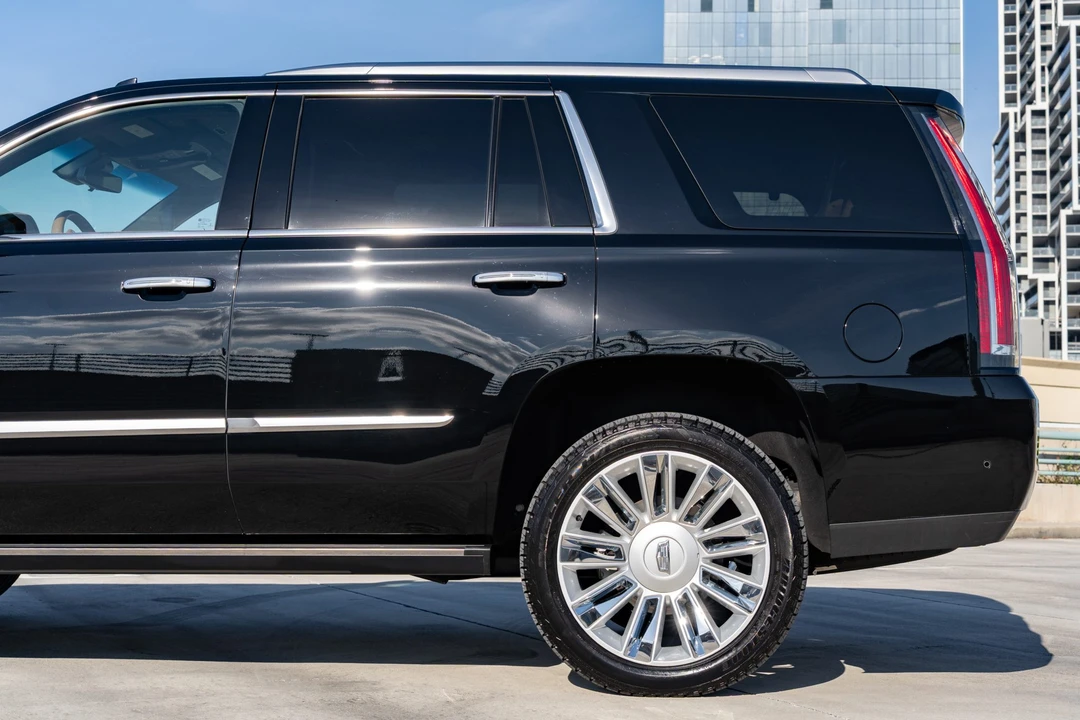 2017 Cadillac Escalade 4th Gen - Image 20 of 31