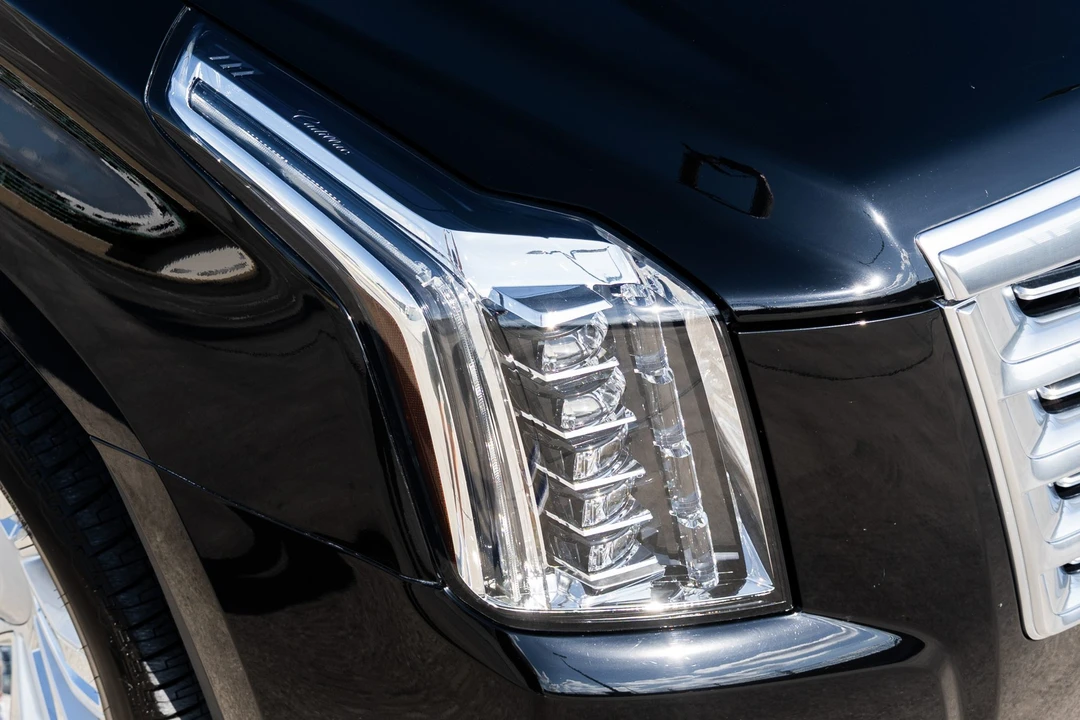 2017 Cadillac Escalade 4th Gen - Image 10 of 31
