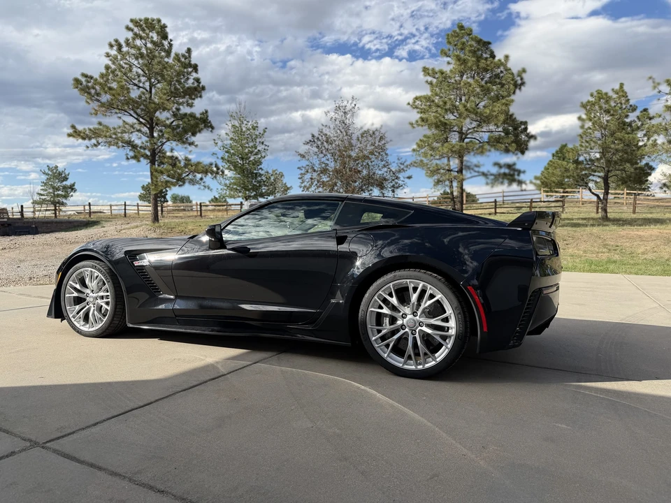 2017 Chevrolet Corvette C7 Z06 - Image 5 of 31
