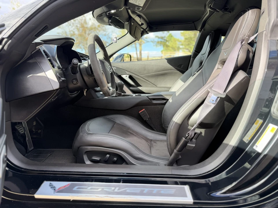 2017 Chevrolet Corvette C7 Z06 - Image 24 of 31