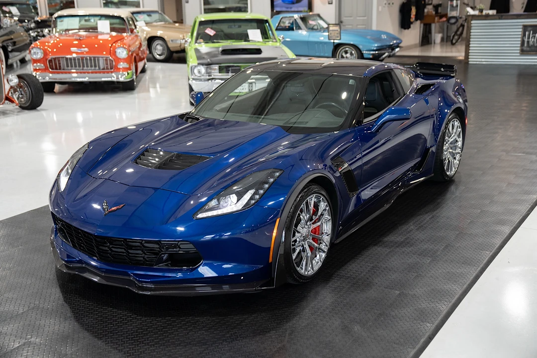 2017 Chevrolet Corvette C7 Z06 - Image 2 of 31