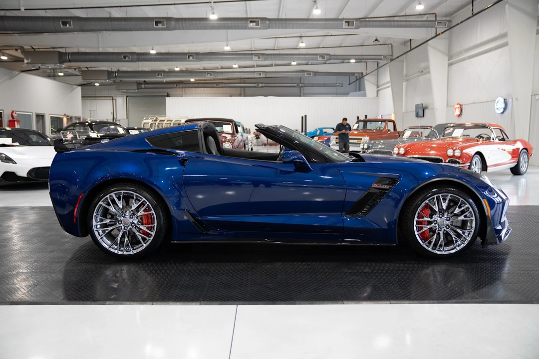2017 Chevrolet Corvette C7 Z06 - Image 6 of 31