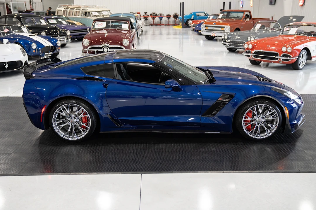 2017 Chevrolet Corvette C7 Z06 - Image 16 of 31