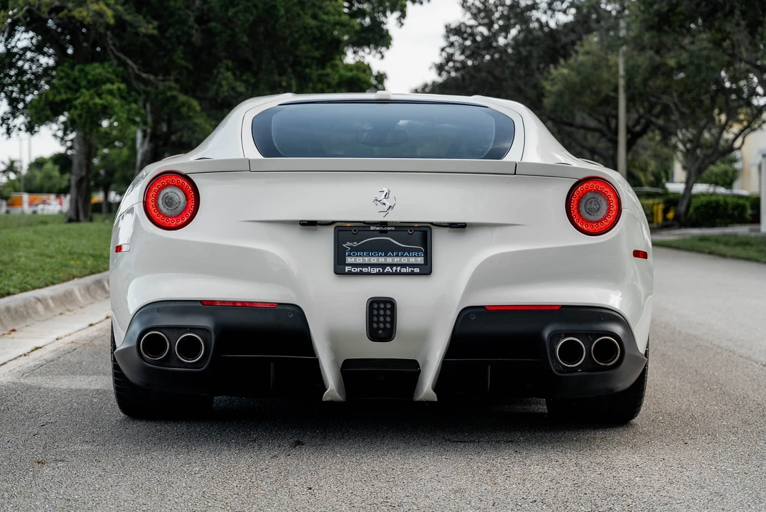 2017 Ferrari F12berlinetta - Image 11 of 31