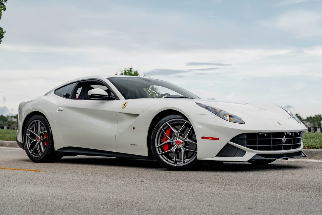 2017 Ferrari F12berlinetta - Image 5 of 31
