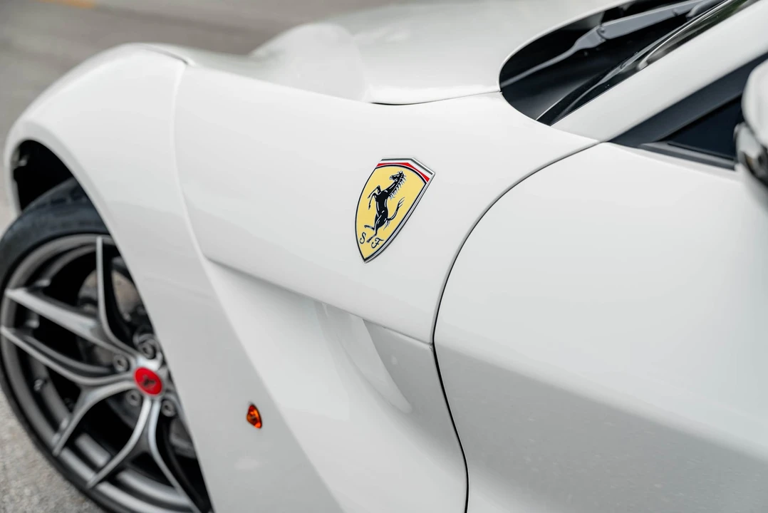 2017 Ferrari F12berlinetta - Image 17 of 31