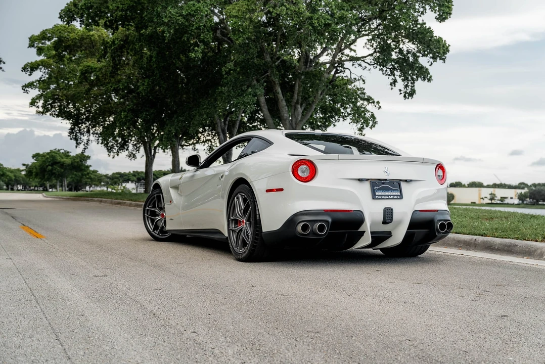 2017 Ferrari F12berlinetta - Image 12 of 31