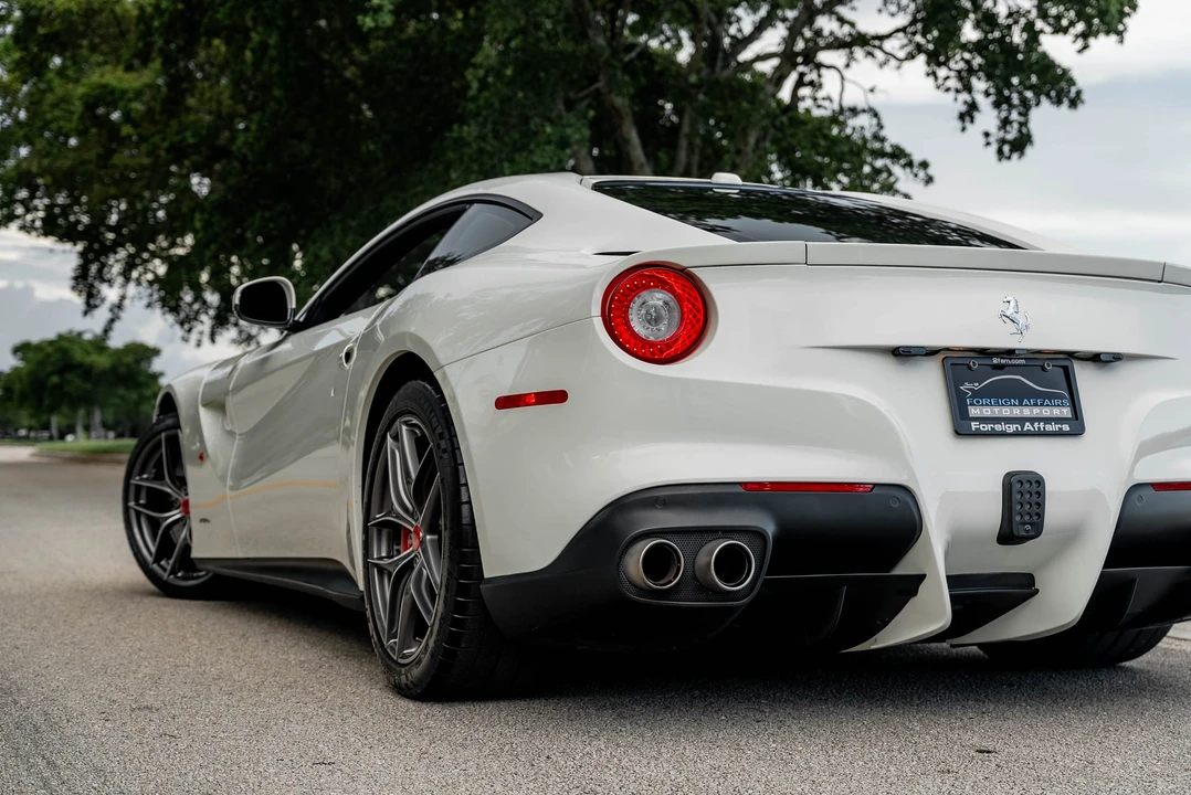 2017 Ferrari F12berlinetta - Image 20 of 31