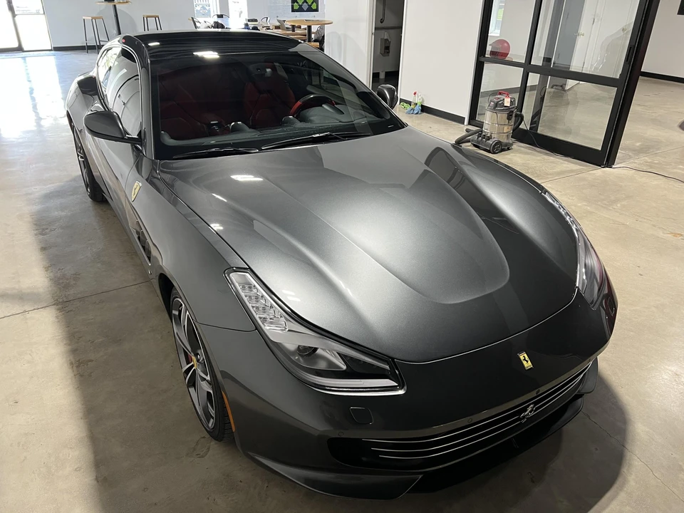 2017 Ferrari GTC4Lusso - Image 31 of 31