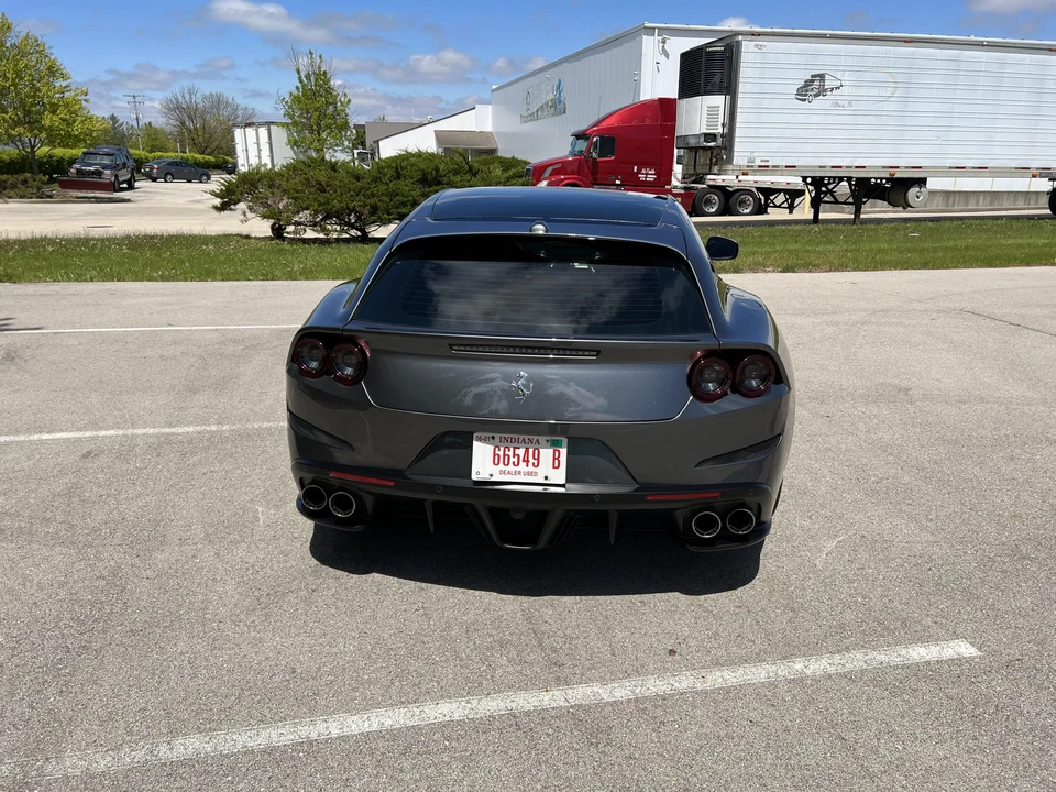2017 Ferrari GTC4Lusso - Image 19 of 31