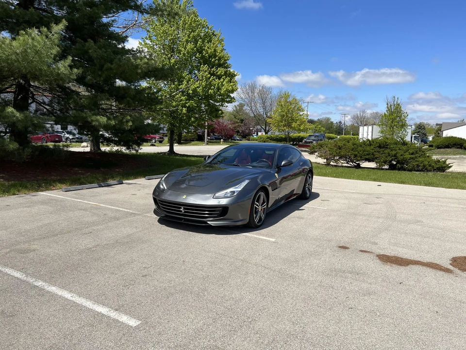 2017 Ferrari GTC4Lusso - Image 5 of 31