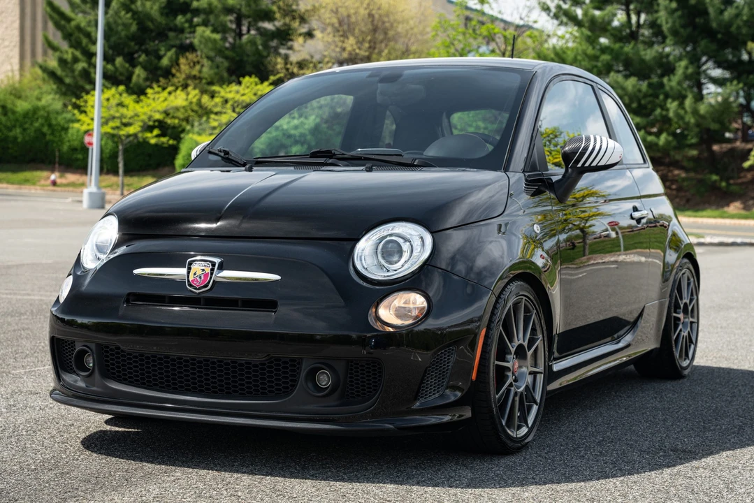 2017 Fiat Abarth 500 - Image 5 of 31