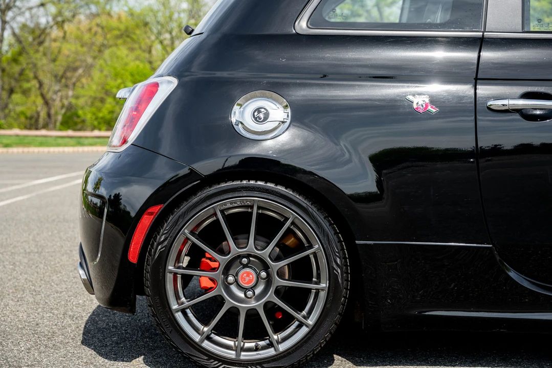 2017 Fiat Abarth 500 - Image 29 of 31