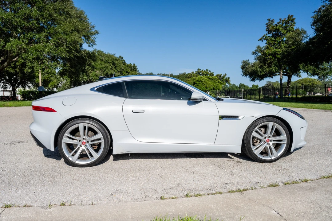 2017 Jaguar F-Type 1st Gen - Image 4 of 31