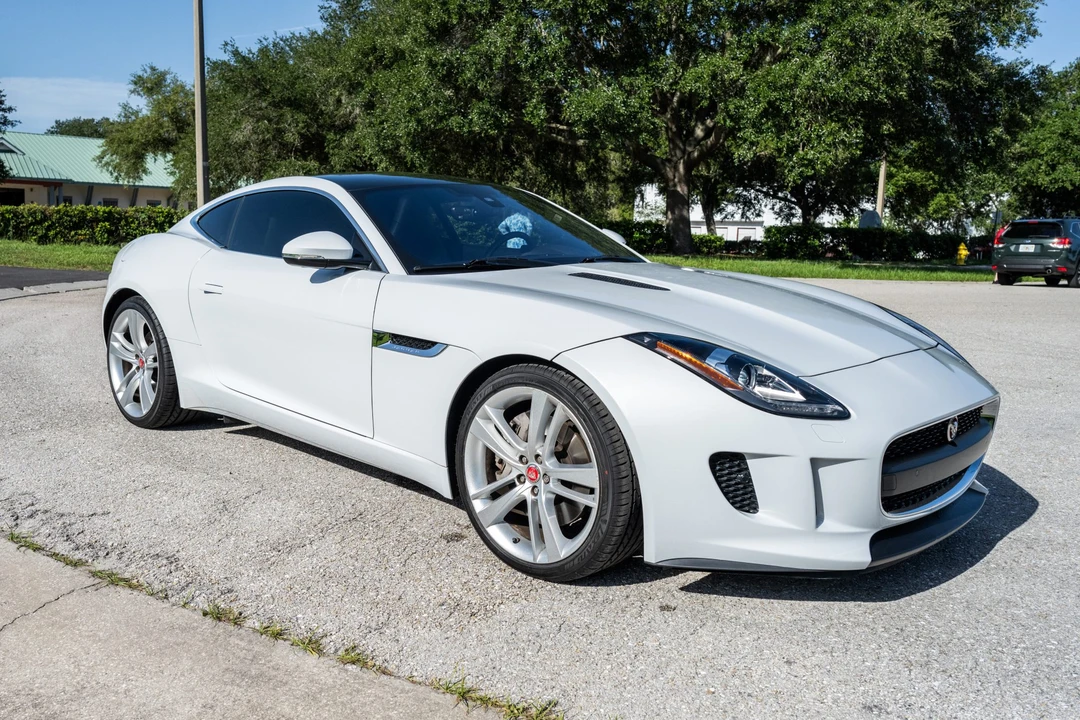 2017 Jaguar F-Type 1st Gen - Image 9 of 31