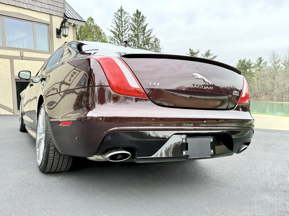 2017 Jaguar X351 XJ - Image 16 of 31