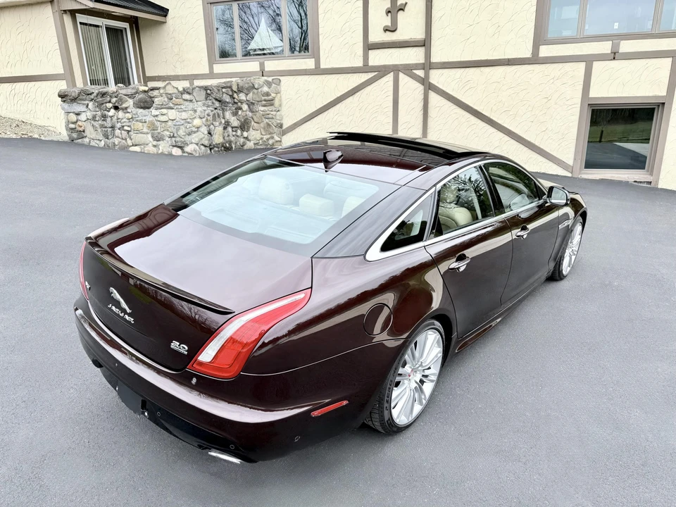 2017 Jaguar X351 XJ - Image 13 of 31
