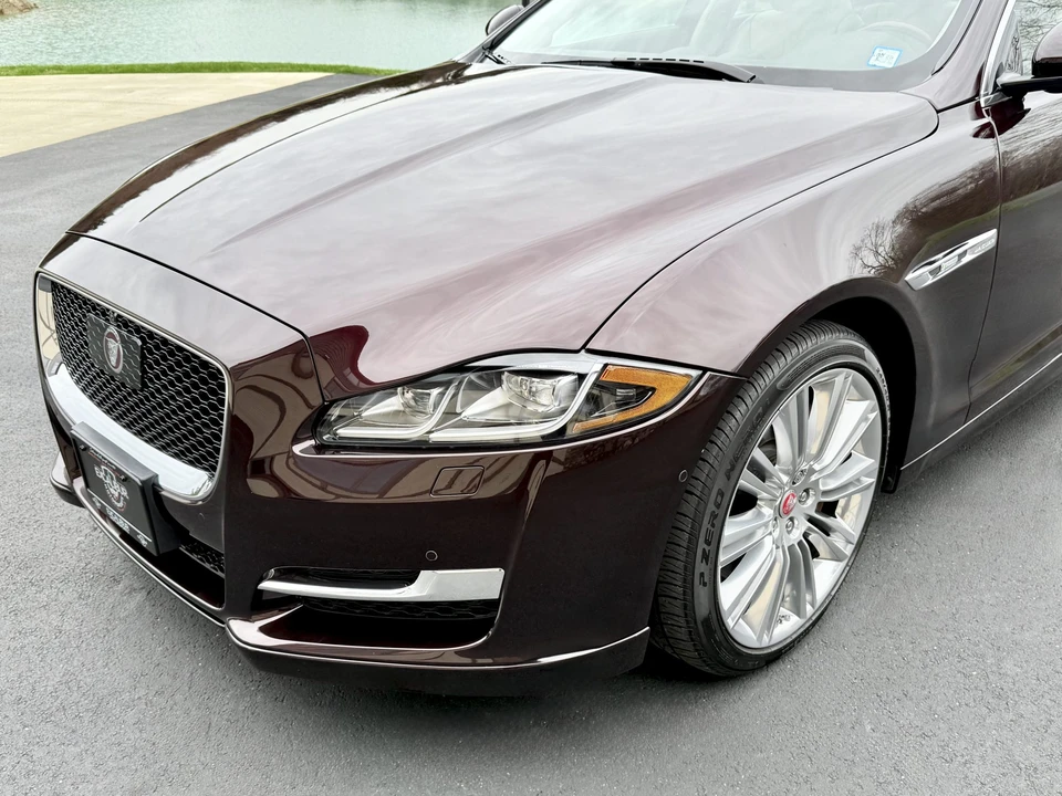 2017 Jaguar X351 XJ - Image 24 of 31
