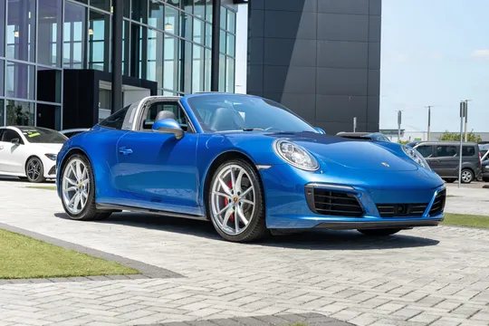 2017 Porsche 991 Targa 4 & 4S - Image 4 of 31