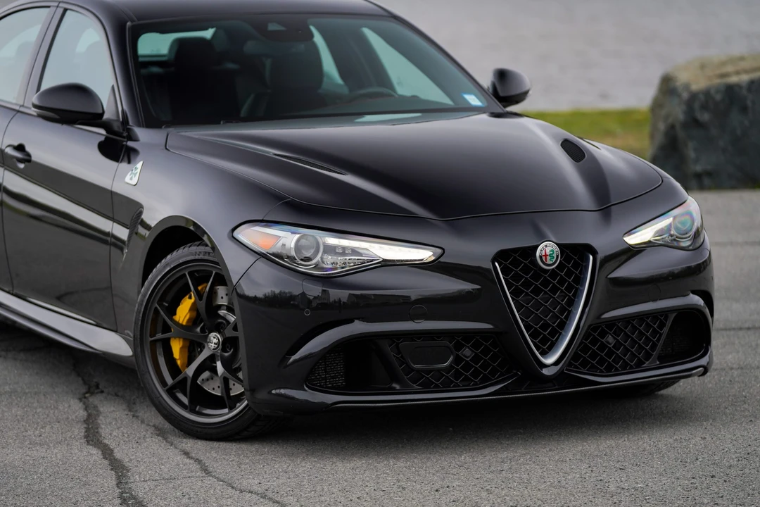 2018 Alfa Romeo Giulia Quadrifoglio - Image 18 of 31