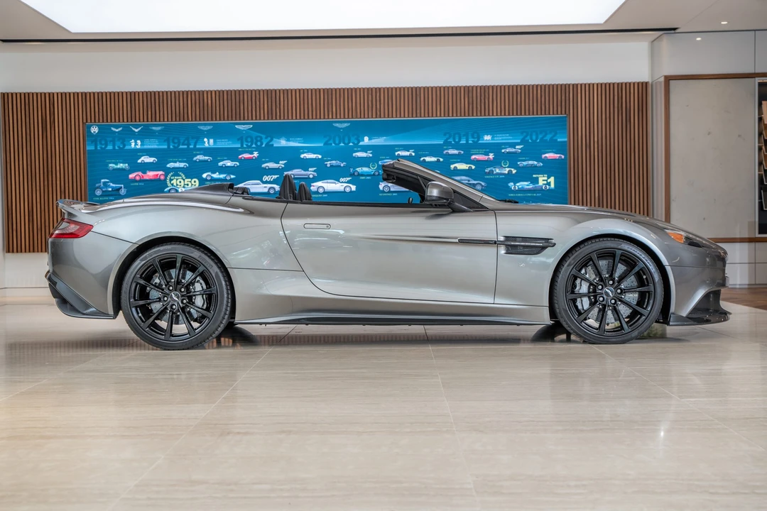 2018 Aston Martin Vanquish 2nd Gen - Image 6 of 31