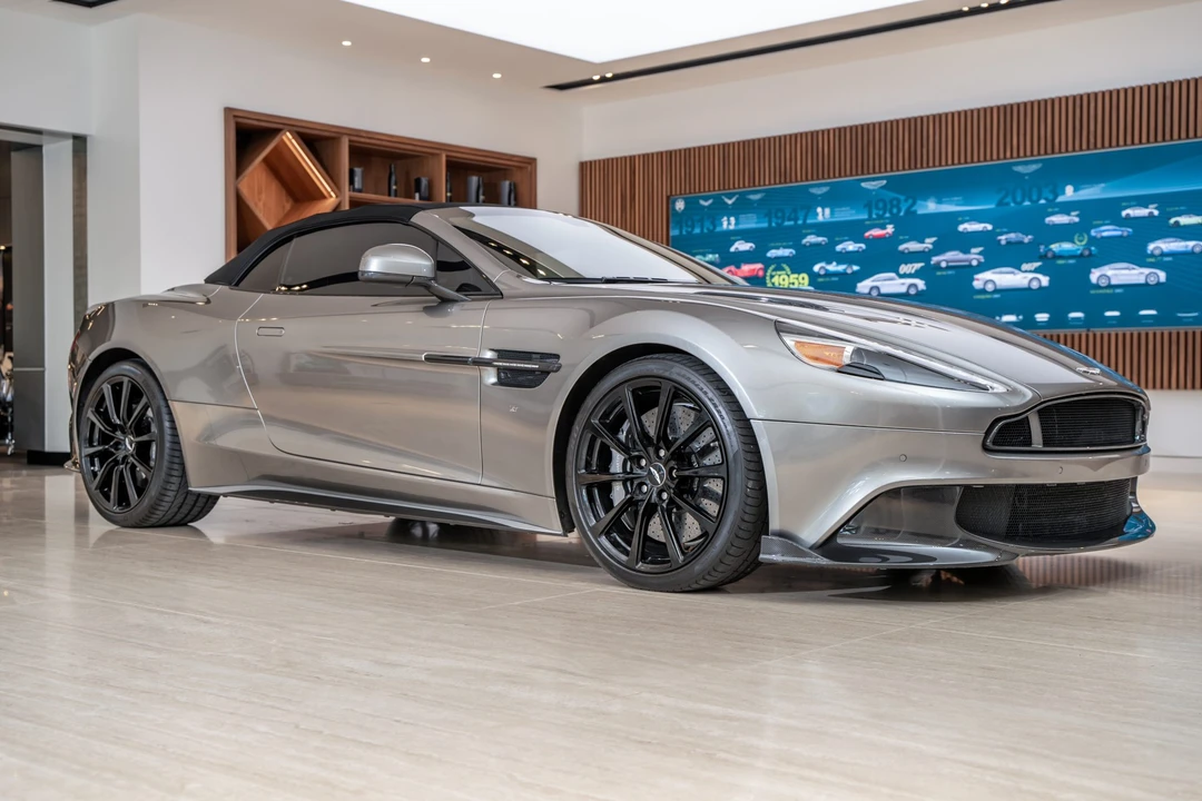 2018 Aston Martin Vanquish 2nd Gen - Image 11 of 31