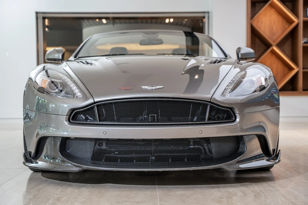 2018 Aston Martin Vanquish 2nd Gen - Image 8 of 31